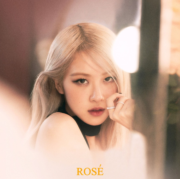 Duyên phận giữa IU và Rosé (BLACKPINK): Ngày nào còn muốn collab với nhau, giờ đây sắp sửa chạm mặt trên show âm nhạc - Ảnh 2.