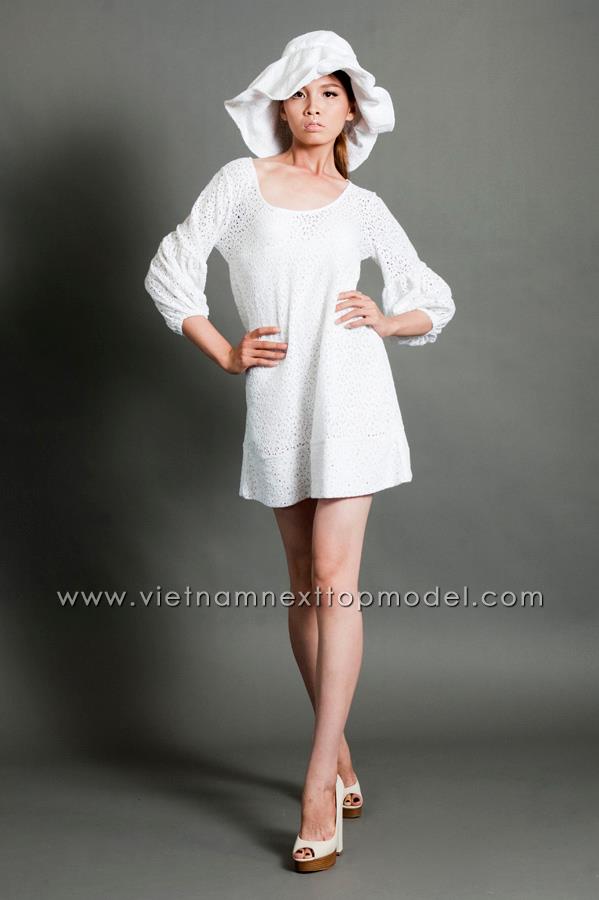 Nữ sinh mặc đồng phục, đi dép lê thi Vietnams Next Top Model năm nào nay đã từ bỏ giấc mơ và đi lấy chồng - Ảnh 10.
