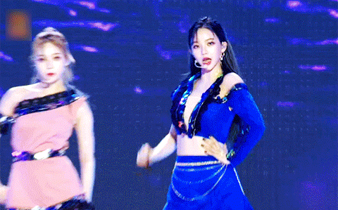 Khoảnh khắc Karina (aespa) tại lễ trao giải hot lại: Chụp vội màn hình mà bắt trọn visual tuyệt đỉnh, Knet tấm tắc mãi không thôi