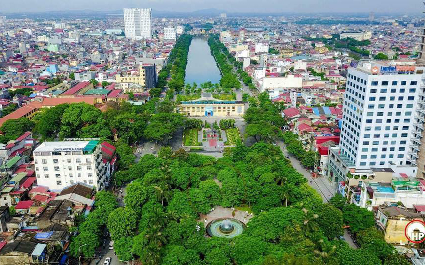 Có 1 thành phố ở Việt Nam phường nào cũng có công viên, con trẻ cứ chơi bời, bố mẹ tha hồ rảnh!