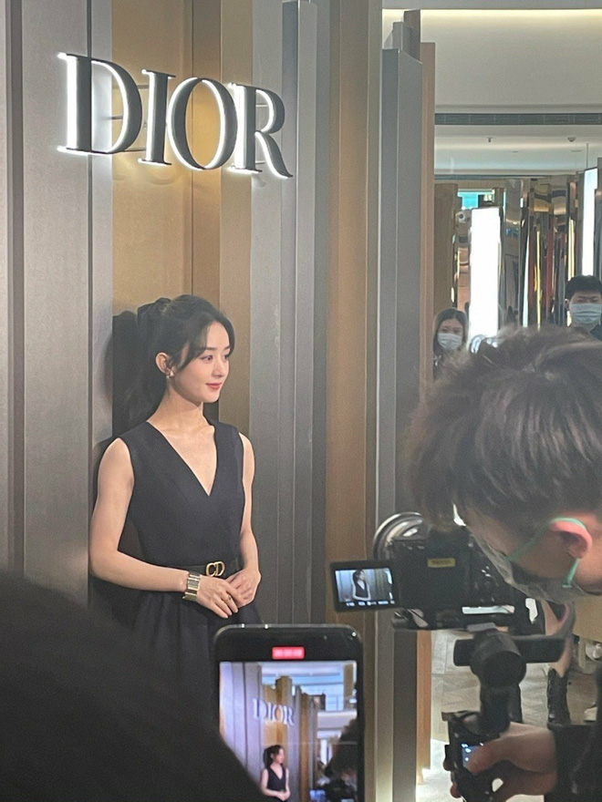 Visual 6 tiểu Hoa đán qua cam thường: Angela Baby đỉnh chóp, Dương Mịch ngày càng dừ, Lưu Diệc Phi tuột dốc đến mức gây sốc - Ảnh 20.