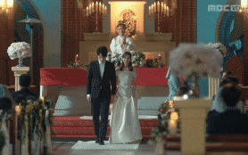 Dispatch tiết lộ có 13 cảnh tình tứ bị cắt ở Time: Đến cả lễ cưới mà Kim Jung Hyun cũng không nắm tay Seohyun