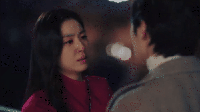 Kim Jung Hyun đâu ngại ôm hôn, lăn giường với bạn diễn, chỉ cần Seo Ye Ji không kiểm soát thôi! - Ảnh 3.