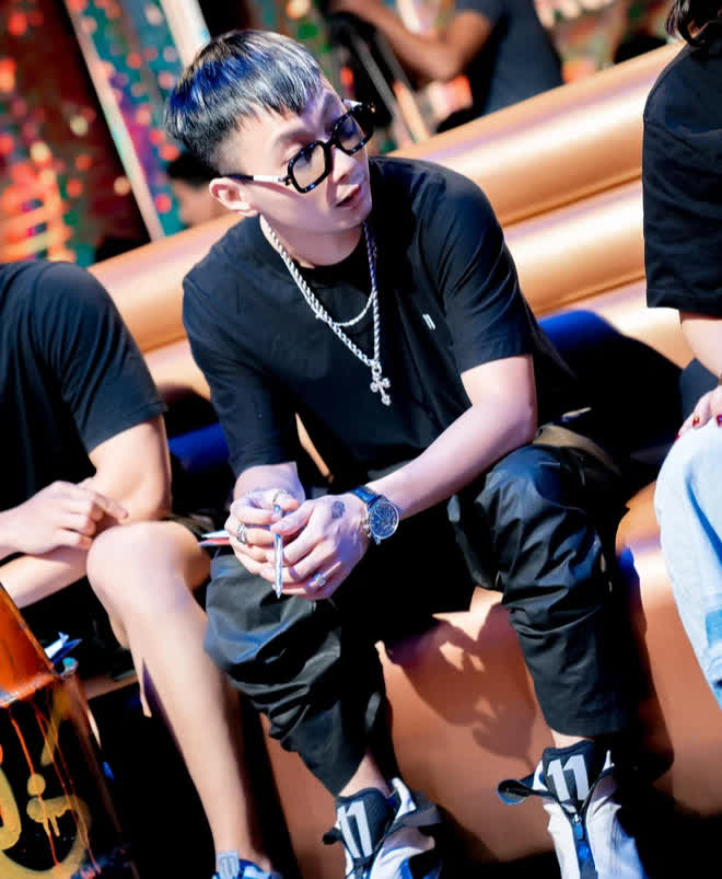 Rhymastic khuyên thí sinh Rap Việt miền Bắc: Nếu cảm thấy bằng hoặc hơn thí sinh mùa 1 hẵng đi cast! - Ảnh 1.