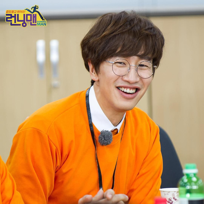 Thuyết âm mưu: Lee Kwang Soo sẽ nhanh chóng kết hôn sau khi rời Running Man? - Ảnh 6.