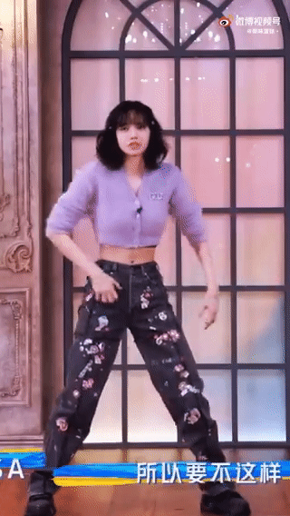 Lisa (BLACKPINK) đúng đỉnh khi hướng dẫn cách truyền tải nỗi buồn vào vũ đạo, đang vui cũng phải não nề! - Ảnh 5.