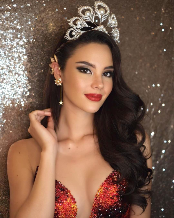 1001 drama như cung đấu ở Miss Universe 2020: Miss Thái mưu mô, Khánh Vân nằm không dính đạn, Hoa hậu dính phốt sau 2 tiếng đăng quang - Ảnh 8.