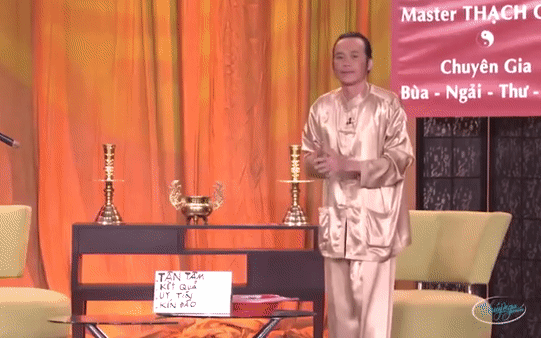 Clip: NS Hoài Linh bị đào lại tiểu phẩm cũ có câu nói &quot;Tiền vào túi tôi thì đời nào tôi trả lại&quot;