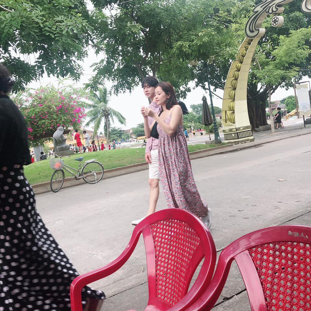 Chi Pu và những mối tình dậy sóng Vbiz: Từ mỹ nam showbiz, trai Tây đến thiếu gia giàu nức tiếng, người đặc biệt nhất lại vướng drama - Ảnh 21.