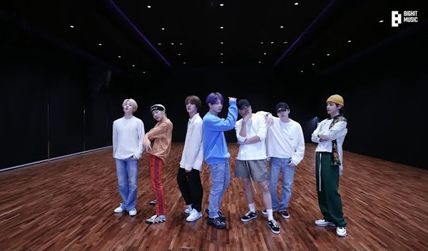Lượn một vòng trụ sở mới của các ông lớn Kpop: Bạn sẽ mê căn cứ sao Hoả của YG, sang chảnh kiểu SM hay tiện lợi như HYBE, JYP? - Ảnh 27.