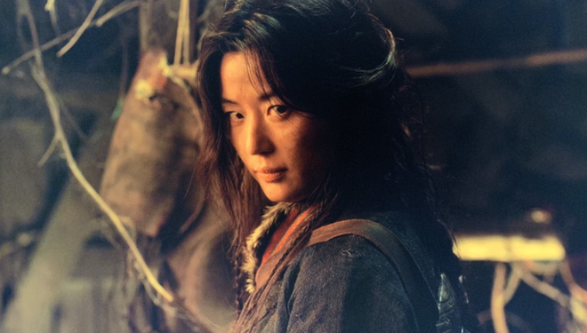 Cặp đôi Cô Nàng Ngổ Ngáo sau 20 năm: Người thành “mợ chảnh” đắt giá nhất màn ảnh Hàn, kẻ lao đao vì bê bối chấn động - Ảnh 6.