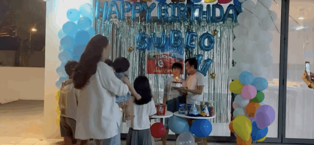 Vợ chồng Cường Đô La tổ chức sinh nhật cho Subeo tại villa sang chảnh, nụ cười hạnh phúc của cả gia đình thấy mà ngưỡng mộ - Ảnh 3.