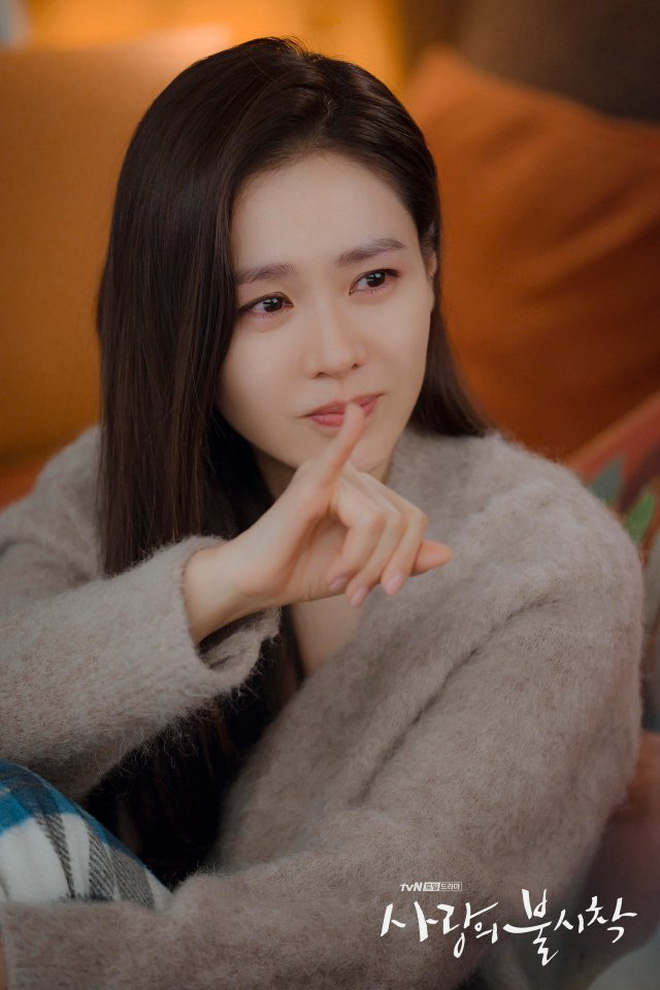 6 chị đẹp phim Hàn đã giàu còn giỏi làm khán giả u mê: Tài phiệt Son Ye Jin, bà cả Mine phải lép vế trước số 1 - Ảnh 4.