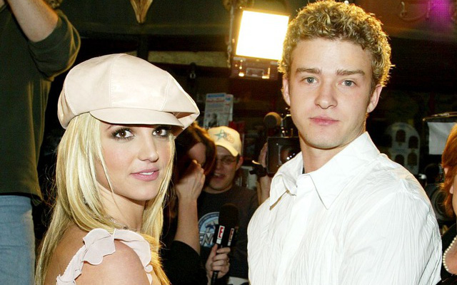 Justin Timberlake thống thiết kêu gọi ủng hộ Britney Spears, người hâm mộ mỉa mai thôi &quot;tắt văn&quot; bớt đi anh ơi?