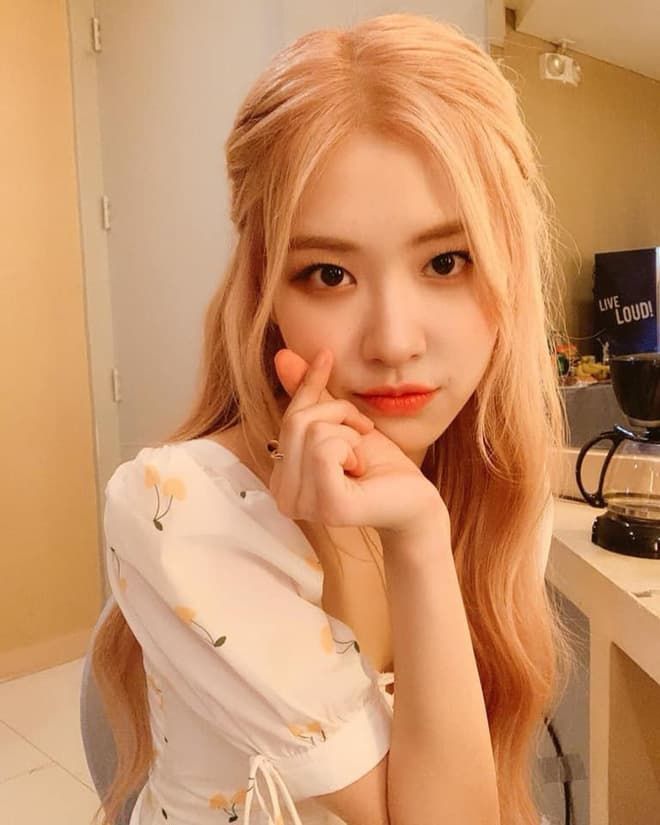 Top 5 nghệ sĩ, nhóm nhạc Kpop có lượng followers khủng nhất trên TikTok, Rosé (BLACKPINK) chỉ đứng thứ 3 vậy top 2 là ai? - Ảnh 6.