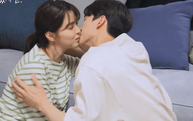 Song Kang nài nỉ đạo diễn cho hôn sâu Han So Hee ở hậu trường Nevertheless, liêm sỉ anh gì ơi!