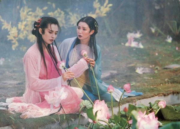 Nhan sắc tàn phai của cặp Thanh Xà - Bạch Xà đẹp nhất màn ảnh Hoa ngữ, sau 28 năm chỉ còn lại nỗi luyến tiếc - Ảnh 1.