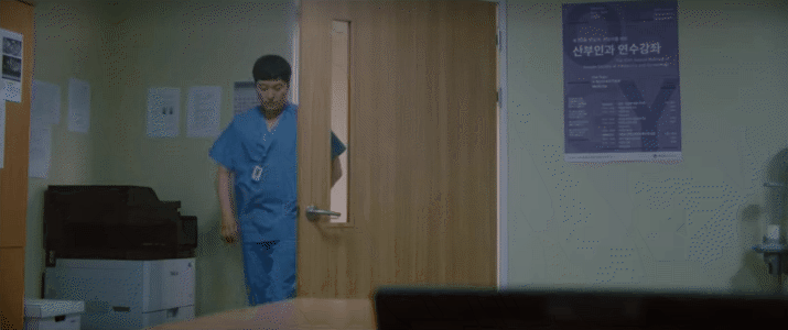 Loạt khoảnh khắc ngọt ngào và xót xa nhất Hospital Playlist 2 tập 4: Tấu hài liên tục nhưng xem mà không cầm nổi nước mắt! - Ảnh 5.