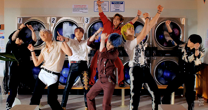 Xem MV mới của BTS xong thấy như bị lừa: Jungkook tóc tím, Jimin tóc đỏ, RM tóc xanh đâu mất tiêu rồi? - Ảnh 2.