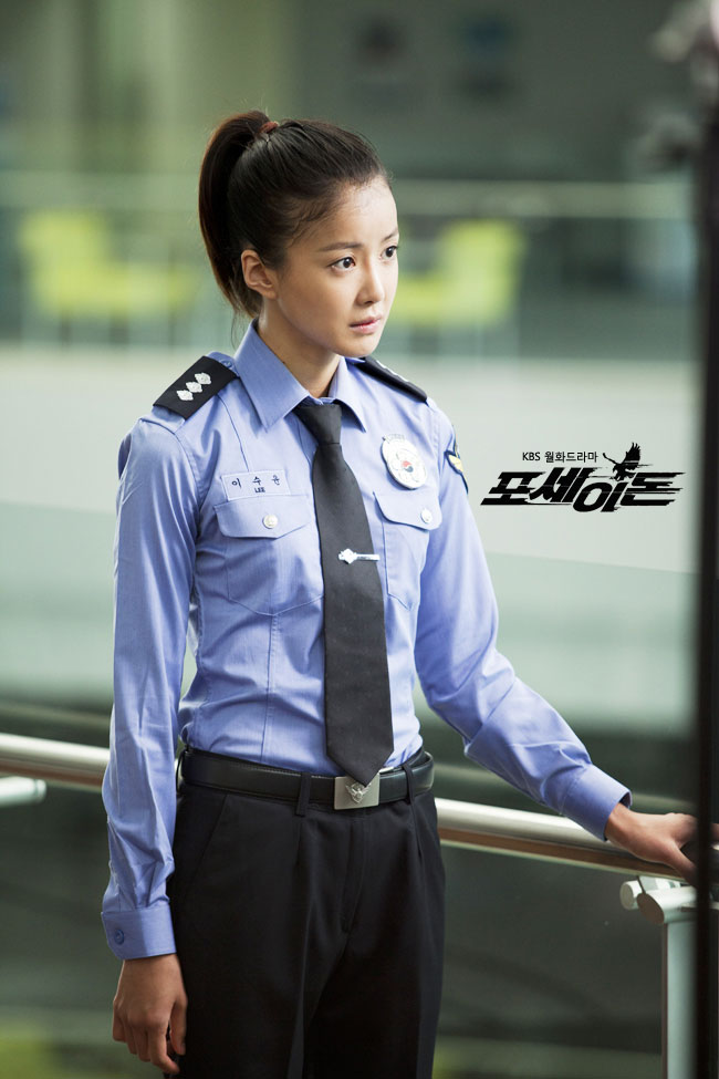 6 nữ cảnh sát bao ngầu ở phim Hàn: Vừa đẹp vừa giỏi như Krystal, Lee Sung Kyung thì ai mà không mê? - Ảnh 18.