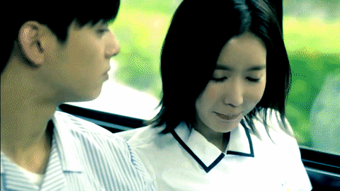 Bí kíp thoát ế kinh điển ở phim Hàn: Năng đi xe buýt, người yêu sẽ tới - Ảnh 4.