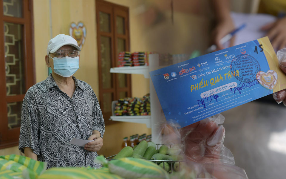 Hàng nghìn sinh viên, người nghèo tại Hà Nội vui mừng khi được đi siêu thị miễn phí