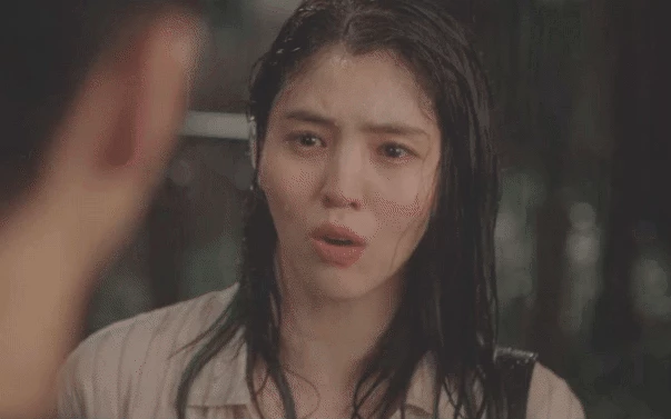 &quot;Trai hư ngủ dạo&quot; Song Kang dầm mưa khổ sở vì ghen vẫn bị Han So Hee phũ thẳng mặt ở Nevertheless