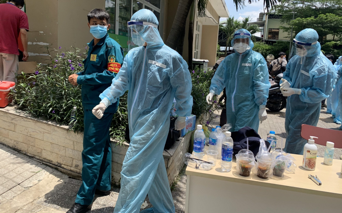 Diễn biến dịch ngày 29/8: Hà Nội kích hoạt khu cách ly tập trung 500 người tại quận Thanh Xuân; Bộ Y tế chưa cấp phép khẩn vaccine NanoCovax