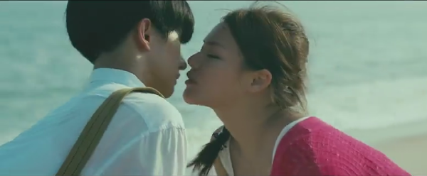 Đây chính là mỹ nhân cướp nụ hôn đầu của Dương Dương - Bạch Kính Đình trên phim, netizen chỉ biết khóc tức tưởi! - Ảnh 2.