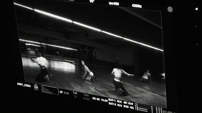 JYP tung ảnh hé lộ nhan sắc nhóm nữ mới gây thất vọng, ai ngờ quay xe đăng clip nhảy visual đẳng cấp hơn hẳn - Ảnh 3.