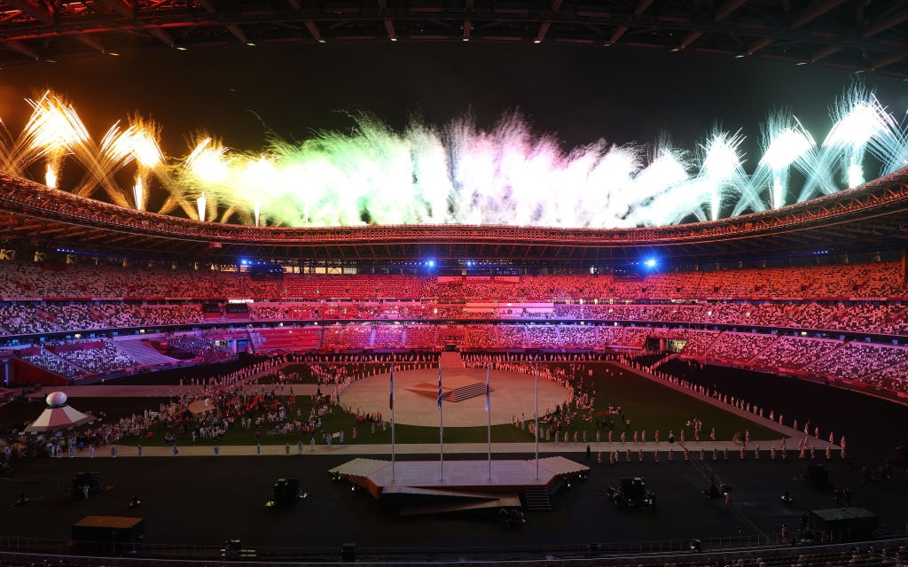 Bế mạc Olympic Tokyo 2020: Không dài lê thê phát buồn ngủ như khai mạc, ngày khép lại Thế vận hội đặc biệt nhất lịch sử tràn ngập tiếng cười, lắng đọng và ấn tượng