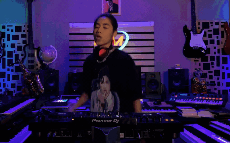 K-ICM mở tiệc &quot;quẩy&quot; tại gia với set nhạc &quot;căng&quot; không kém scandal của Jack ngày hôm nay