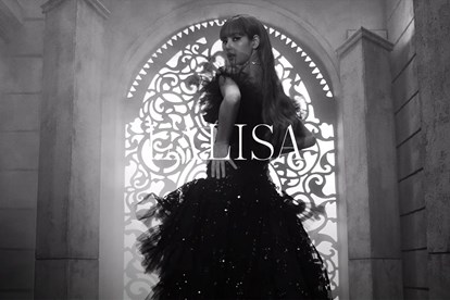 Bóc tách 3 phút 27 giây MV LALISA có gì: Màu sắc BLACKPINK đậm đặc, cái tôi là nhất của Lisa và niềm tự hào Thái Lan mãnh liệt! - Ảnh 5.