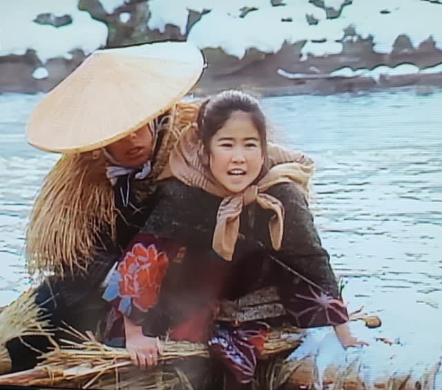 Ngỡ ngàng với nhan sắc cô bé Oshin kinh điển sau nhiều năm, vẫn đóng phim ầm ầm nhưng đường tình duyên mới gây chú ý - Ảnh 3.