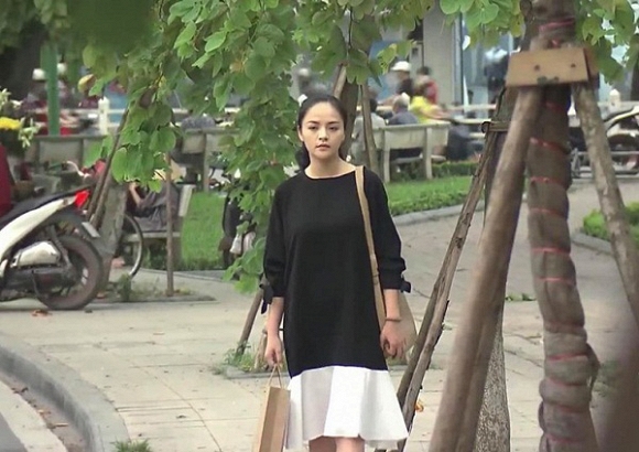 Hội diễn viên Hàn - Việt bị phục trang hại đời: Song Kang lộ hàng vì quần bó sát, cạn lời với Phương Oanh luôn - Ảnh 5.
