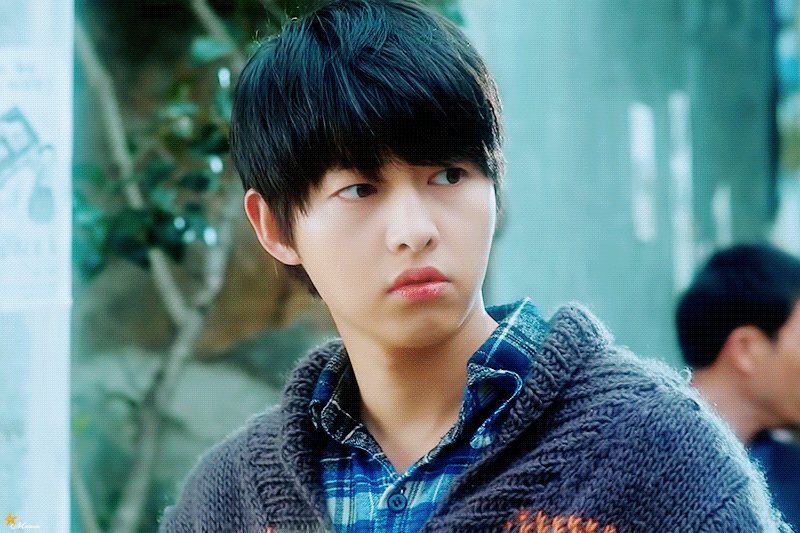 Chào tuổi mới Song Joong Ki với loạt tạo hình phim đẹp đến lịm người: Vincenzo hay anh đại úy mới là chân ái? - Ảnh 16.