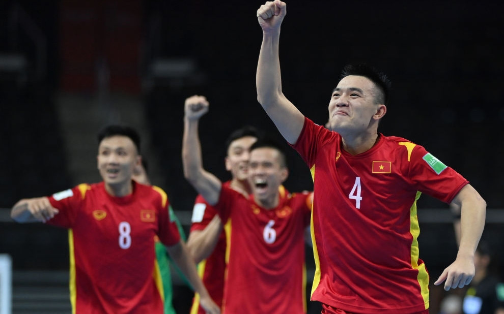 Quả cảm cầm hòa đội bóng hàng đầu thế giới, tuyển futsal Việt Nam hiên ngang vào vòng 1/8 World Cup 2021