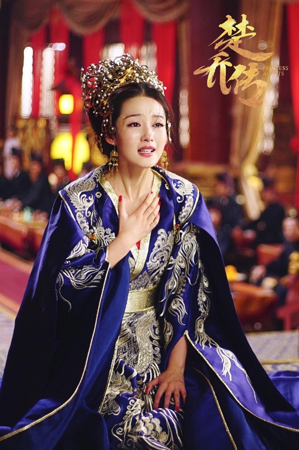 7 tân nương bất hạnh nhất màn ảnh Hoa ngữ: Bành Tiểu Nhiễm phải lấy kẻ thù, người cuối còn bị cưỡng bức ngay ngày đại hôn - Ảnh 12.