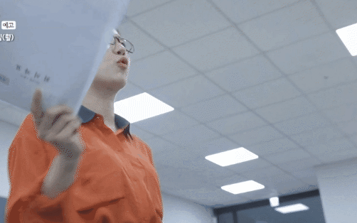 Từng có phim Hàn lên án thái độ miệt thị người Việt, diễn viên chính cũng là người Việt xịn luôn!