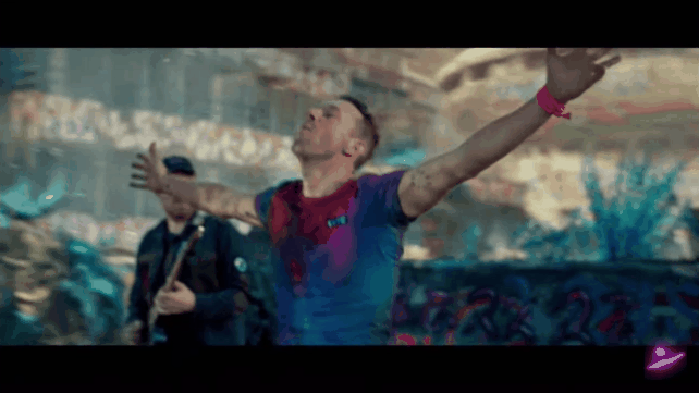 BTS hóa người ngoài hành tinh trong MV collab cùng Coldplay, netizen khen: Không khác gì phim khoa học viễn tưởng! - Ảnh 4.