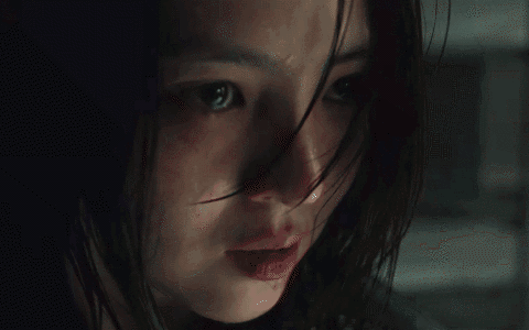 Ra đây mà xem Han So Hee khóc, cười, cau có đủ sắc thái ở trailer bom tấn mới, như này đã thoát danh hiệu &quot;đơ chúa&quot; chưa?
