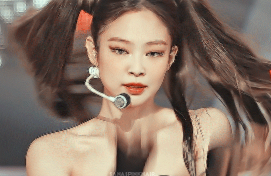 Nhớ Jennie quá hay sao mà dân tình đào lại màn lên nốt cao đâu ra đấy trong encore Lovesick Girls rồi khen lấy khen để! - Ảnh 6.