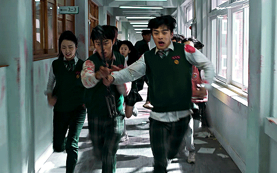 Bom tấn zombie của Netflix vừa tung trailer đã bị Knet chê thậm tệ, netizen Việt ca thán &quot;đỉnh thế còn đòi gì?&quot;