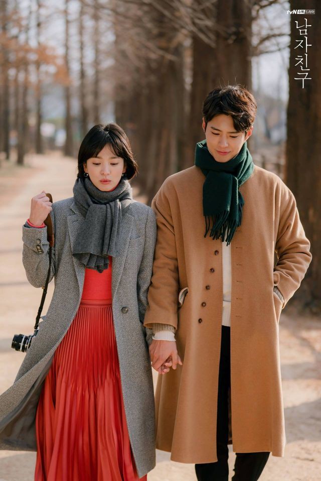 4 cặp đôi hủy diệt chemistry trên phim Hàn: Song Hye Kyo hai lần dính dớp, cặp cuối chả hiểu sao bị đồn yêu nhau - Ảnh 3.