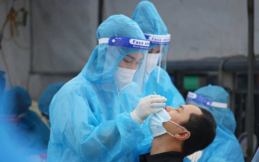 Diễn biến dịch ngày 12/1: Hà Nội gần chạm mốc 3.000 ca mắc Covid-19 mới tại 30/30 quận huyện; Bộ Y tế cảnh báo thuốc Molnupiravir ảnh hưởng đến tinh trùng, xương sụn