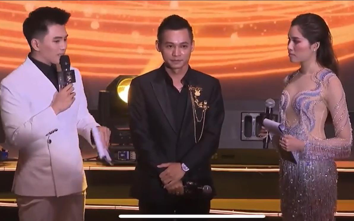 Nghe Độ Mixi tiết lộ tiền lương &quot;chỉ 7-8 triệu&quot;, MC Thanh Thanh Huyền chỉ biết thốt lên: &quot;Eo ôi thương thế!&quot;