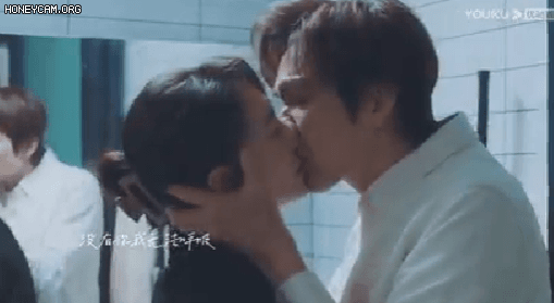 Choáng với màn cưỡng hôn của Chung Hán Lương ở phim mới, anh chú bạo cỡ nào mà khiến bạn diễn rụng rời suýt xỉu? - Ảnh 2.