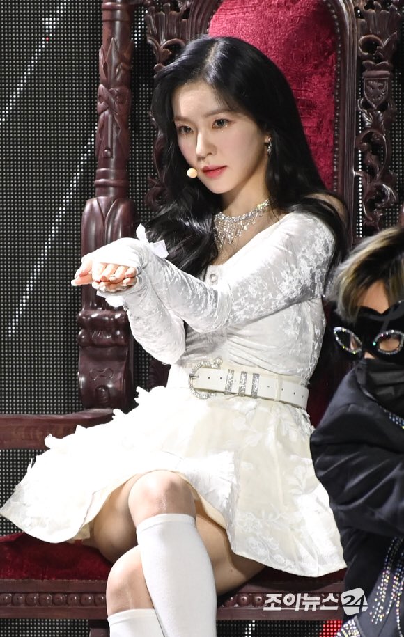 Visual của Irene (Red Velvet) khiến Knet tranh cãi gay gắt: Đẹp như nữ thần hay xuống sắc phong độ? - Ảnh 2.