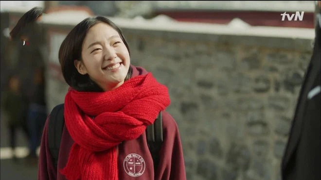 Bản sao nhí của Kim Go Eun dậy thì nhạt nhòa trên màn ảnh: Visual đáng yêu đâu rồi, là phim nào đã hại em? - Ảnh 2.