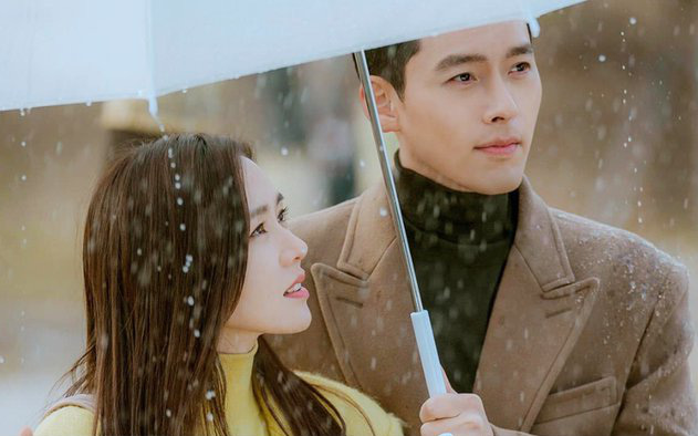 Đây là lý do Hyun Bin và Son Ye Jin không kết hôn từ năm 2021 mà đợi đến bây giờ mới công bố?